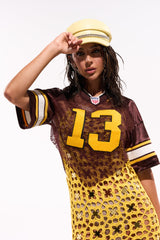 LUCKY LACE JERSEY TOP IN BROWN
