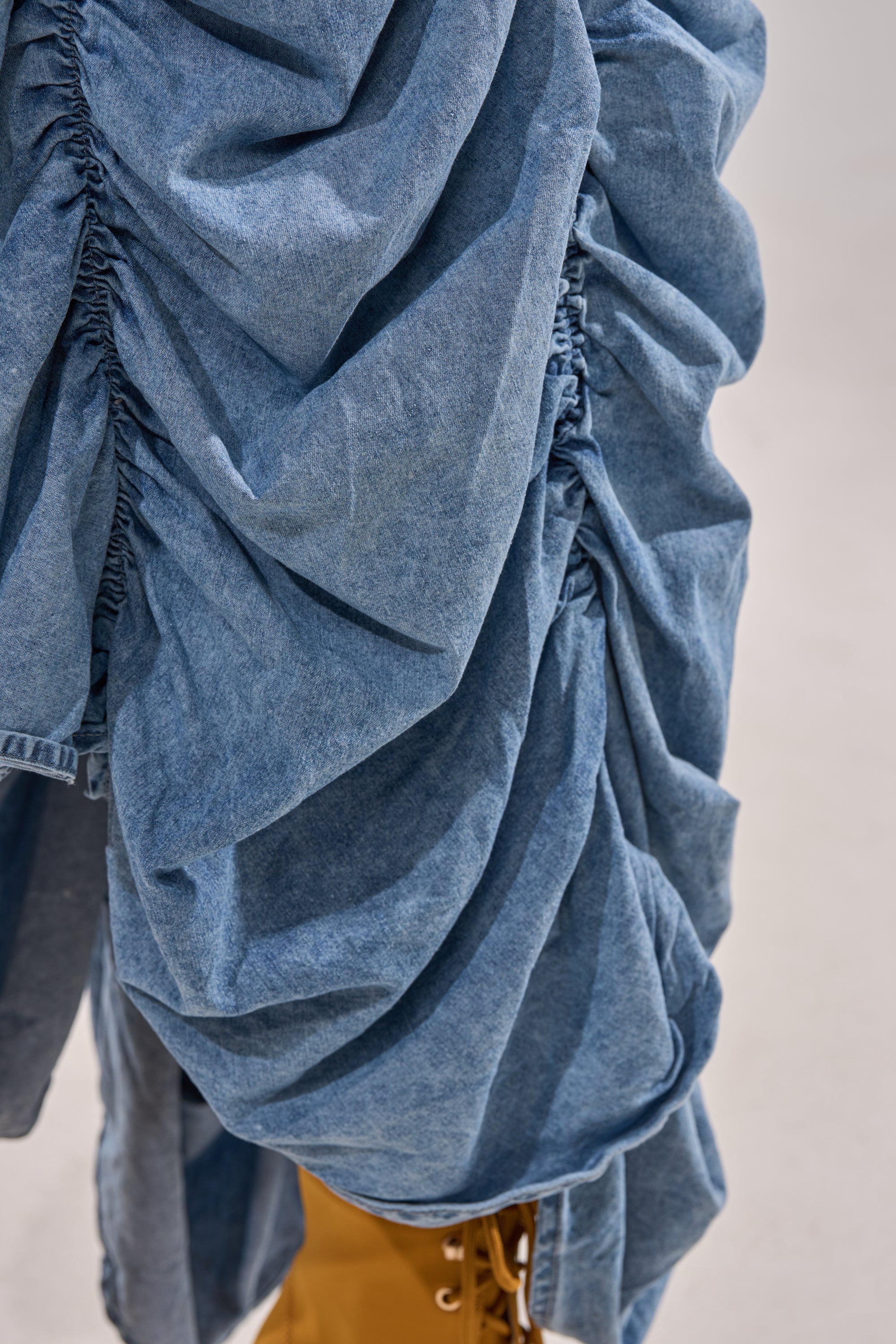 LETS CHANGE IT UP RUCHED MIDI SKIRT IN CHAMBRAY