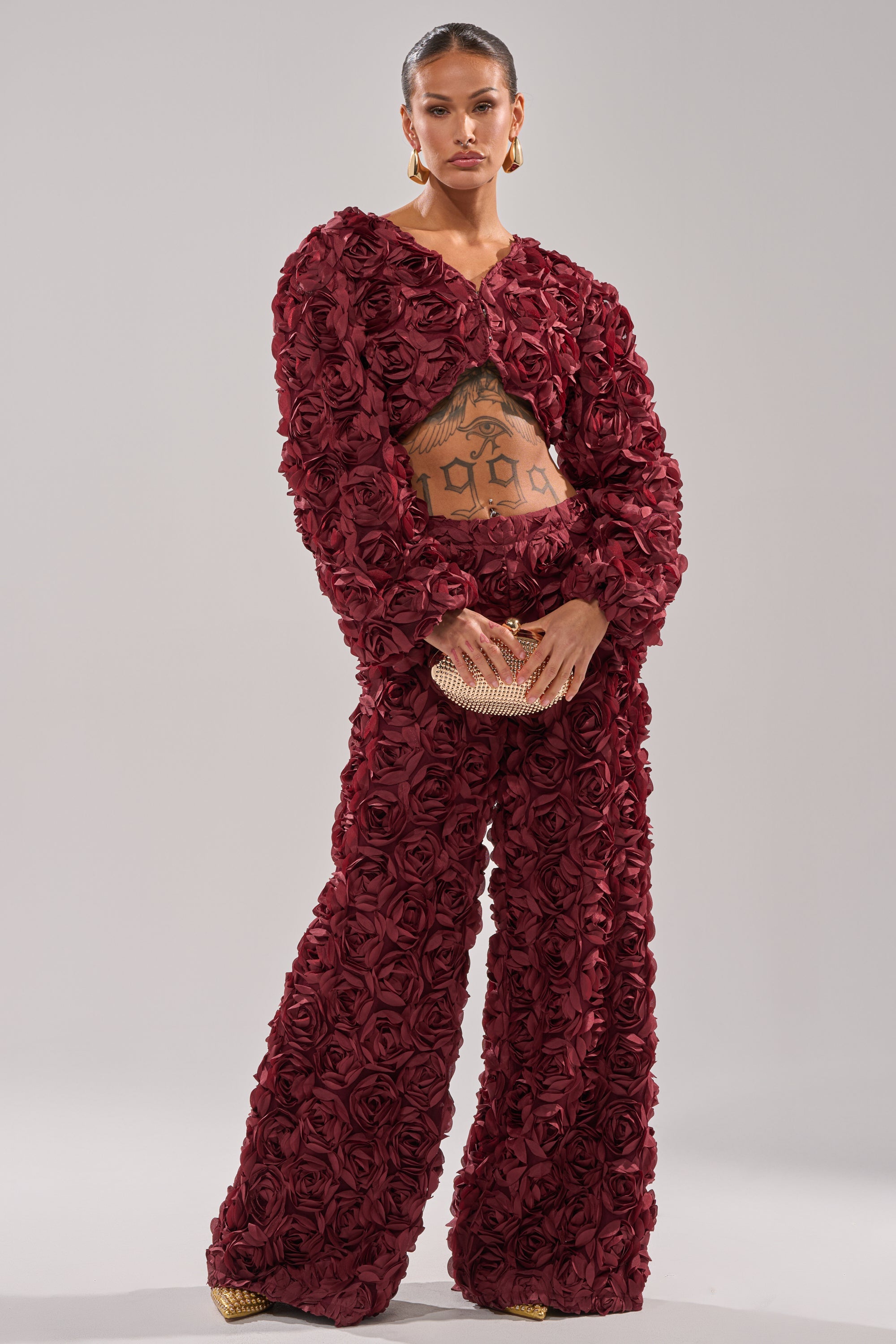ROSE PETALS FLORAL SHRUG