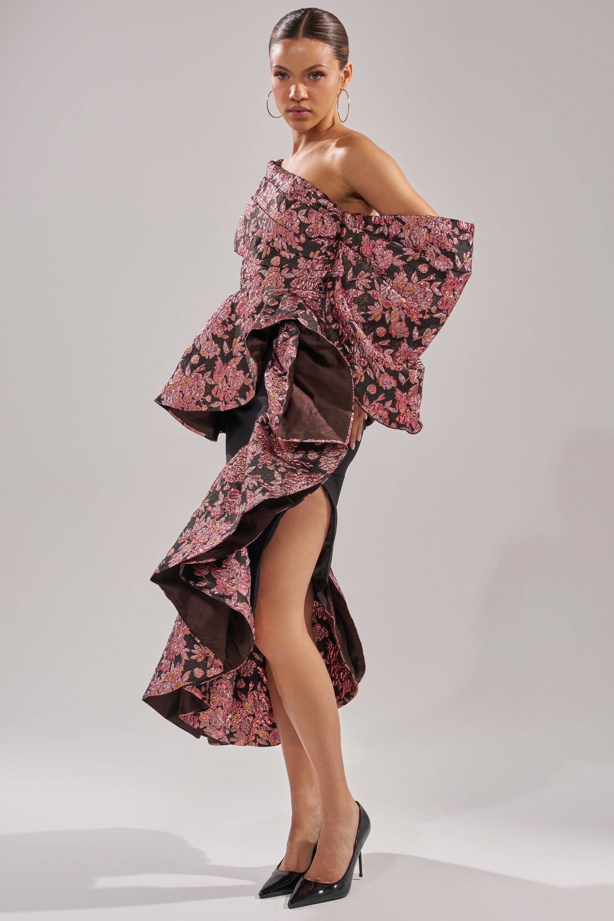 SO MUCH IN LOVE BROCADE BLOUSE