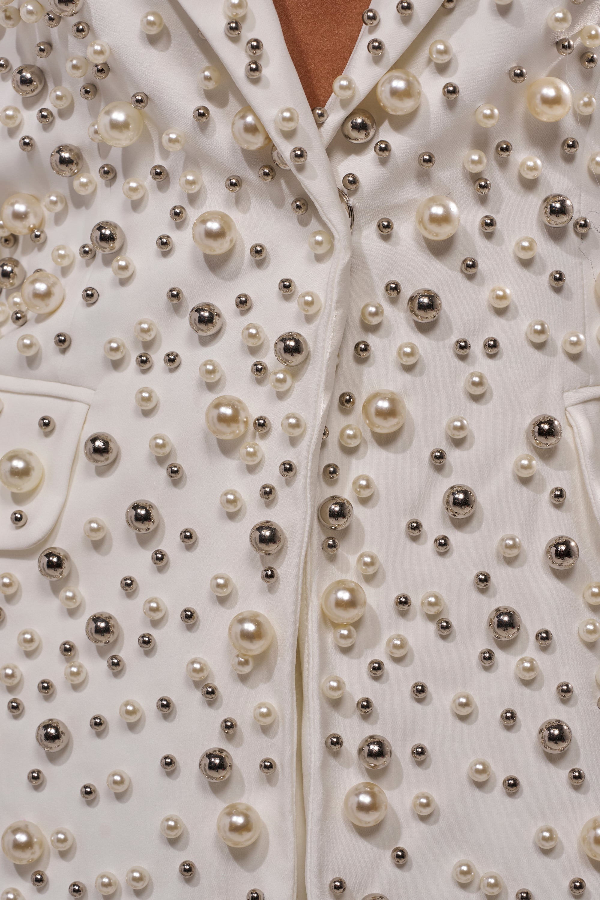 KEEP IT GOING EMBELLISHED BLAZER