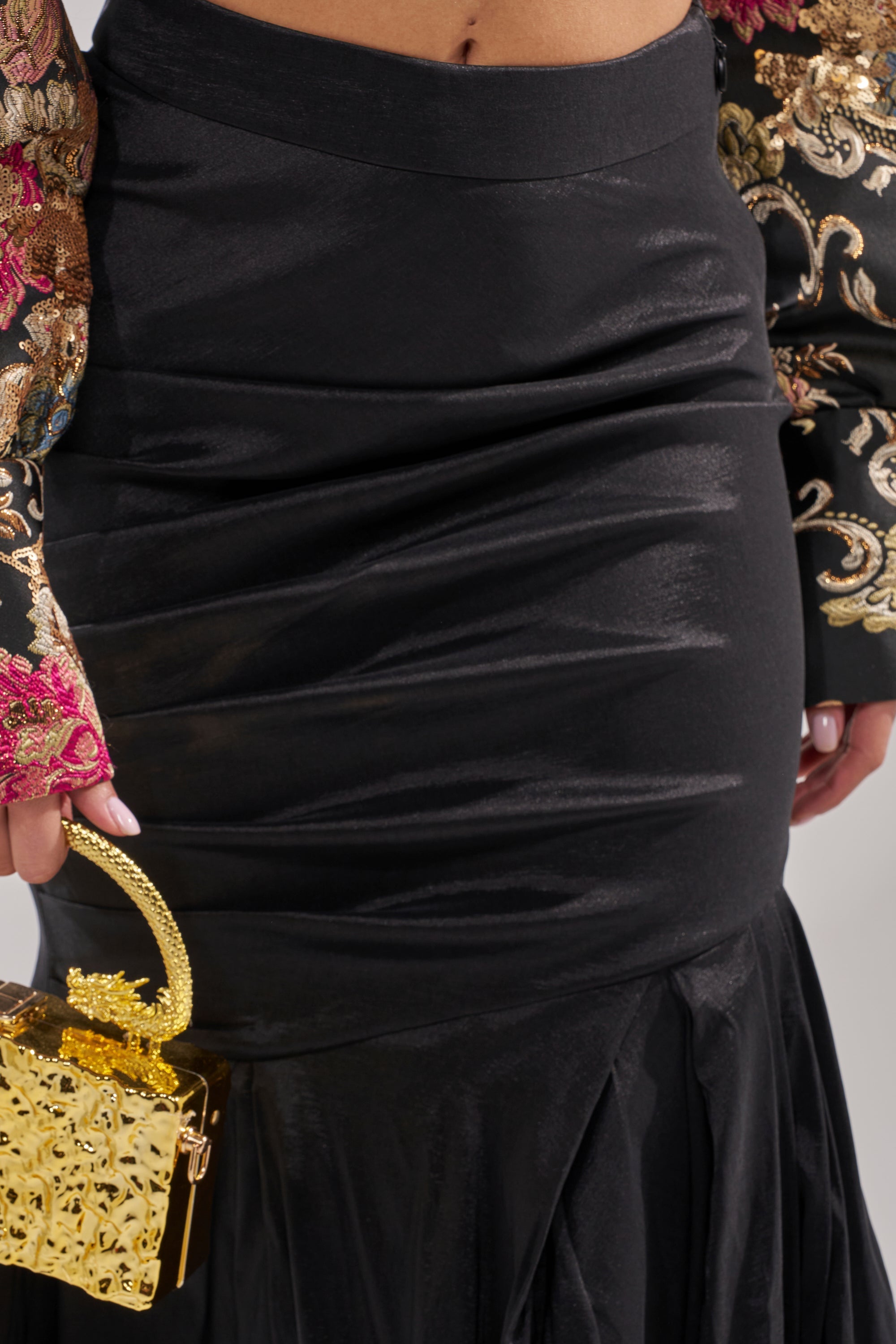 QUEEN OF IT ALL MAXI SKIRT