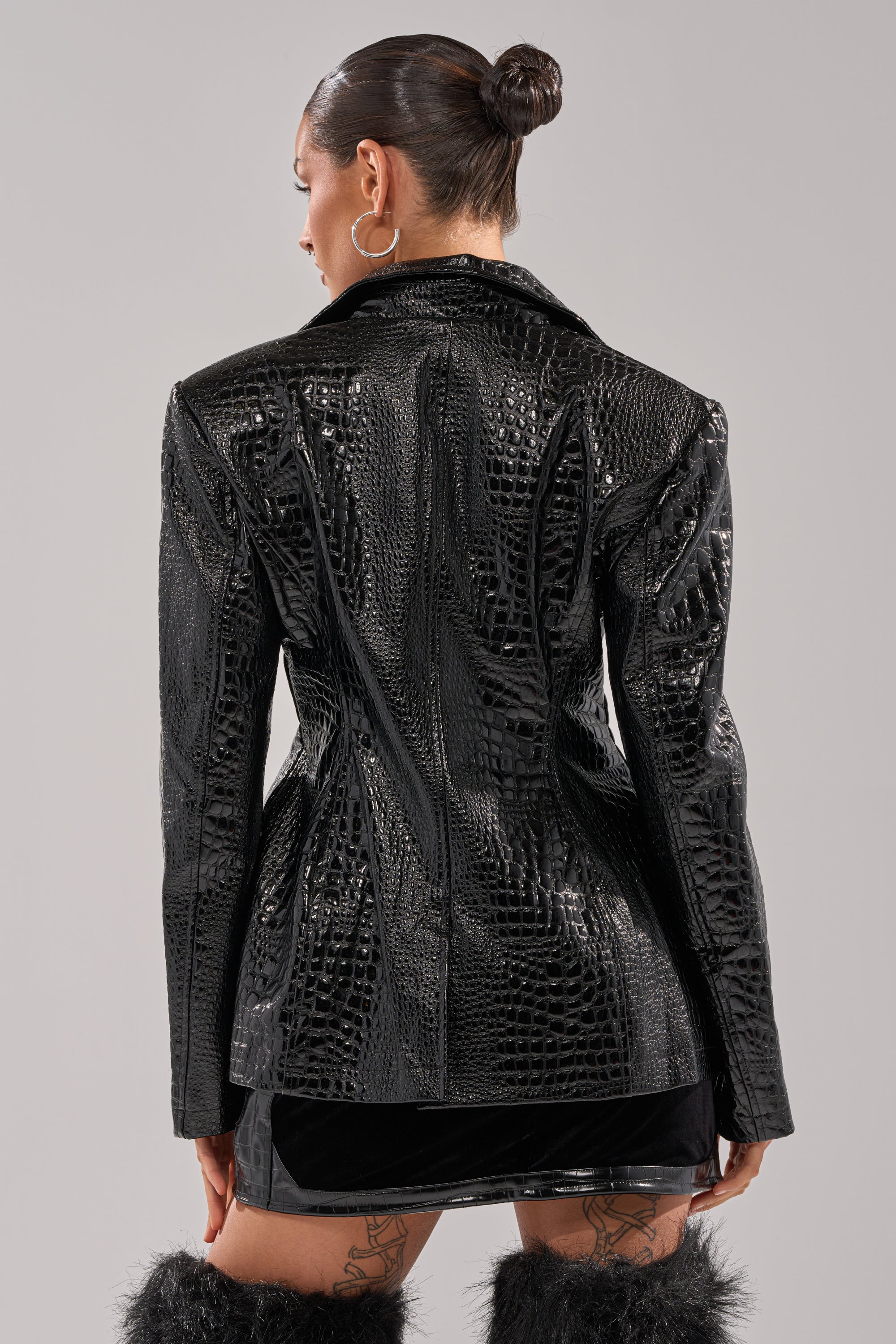 FOR THE DRAMA CROC BLAZER