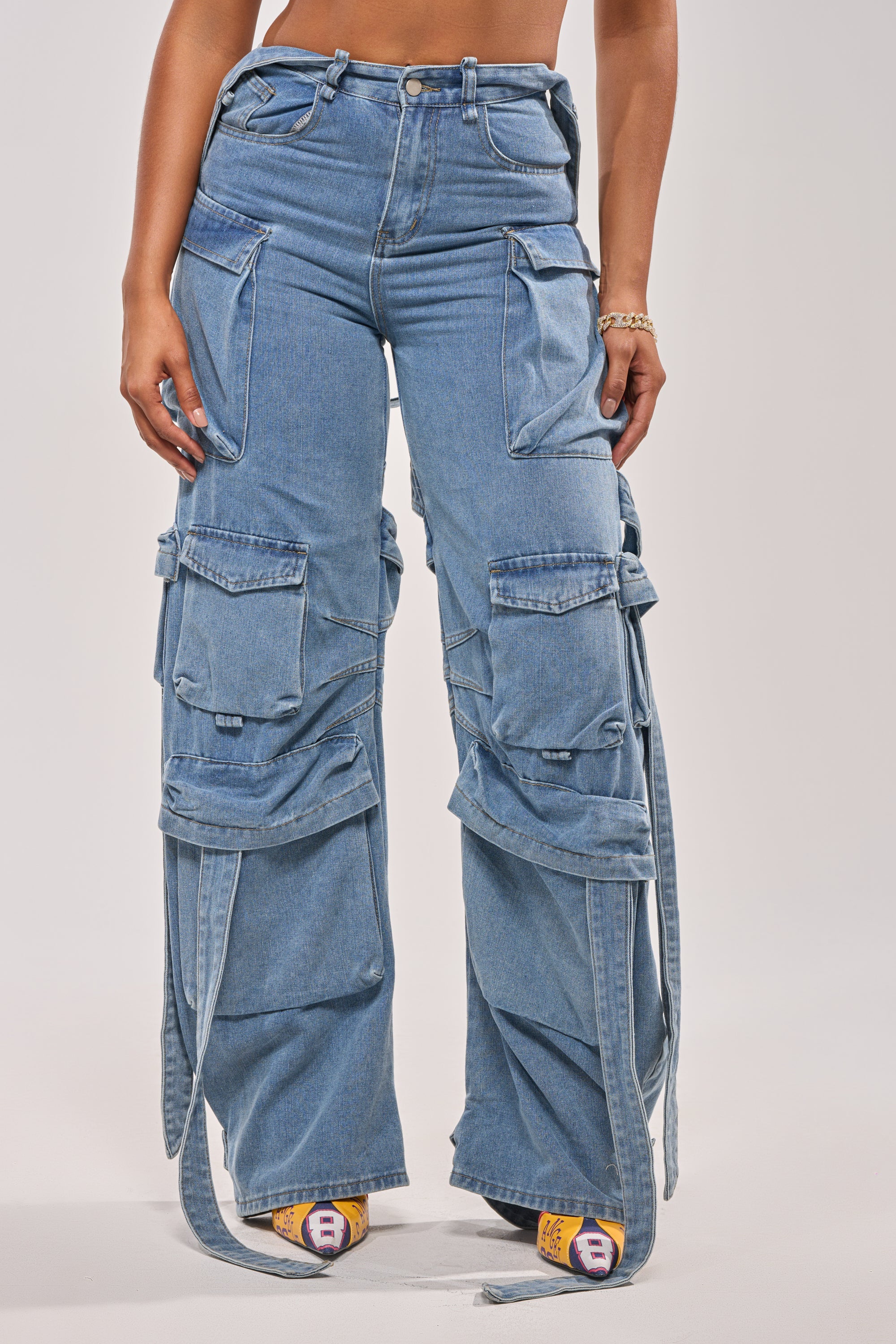 CHECK OUT THE BACK CUTOUT RELAXED DENIM