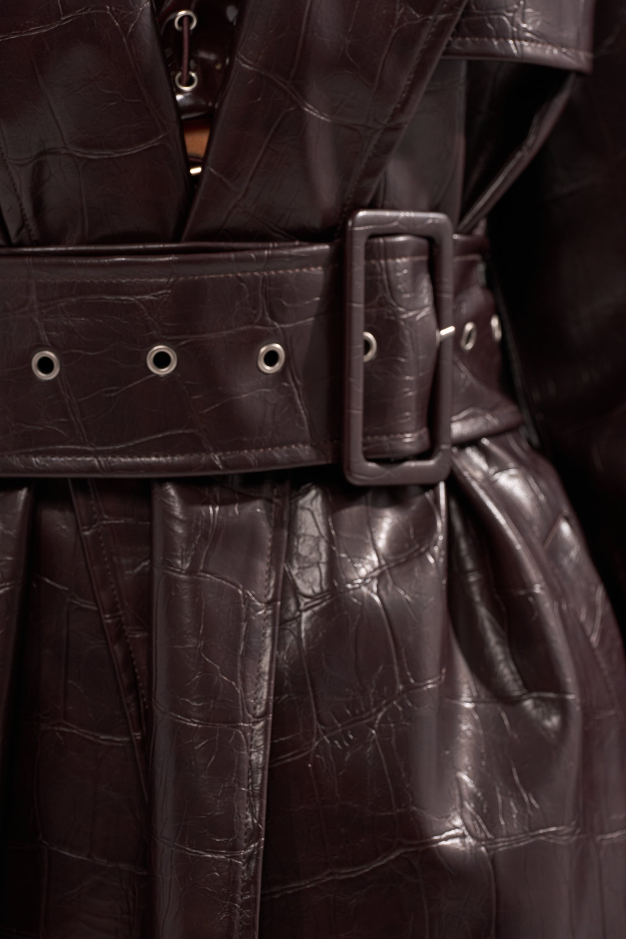 EMBOSSED CROC TRENCH