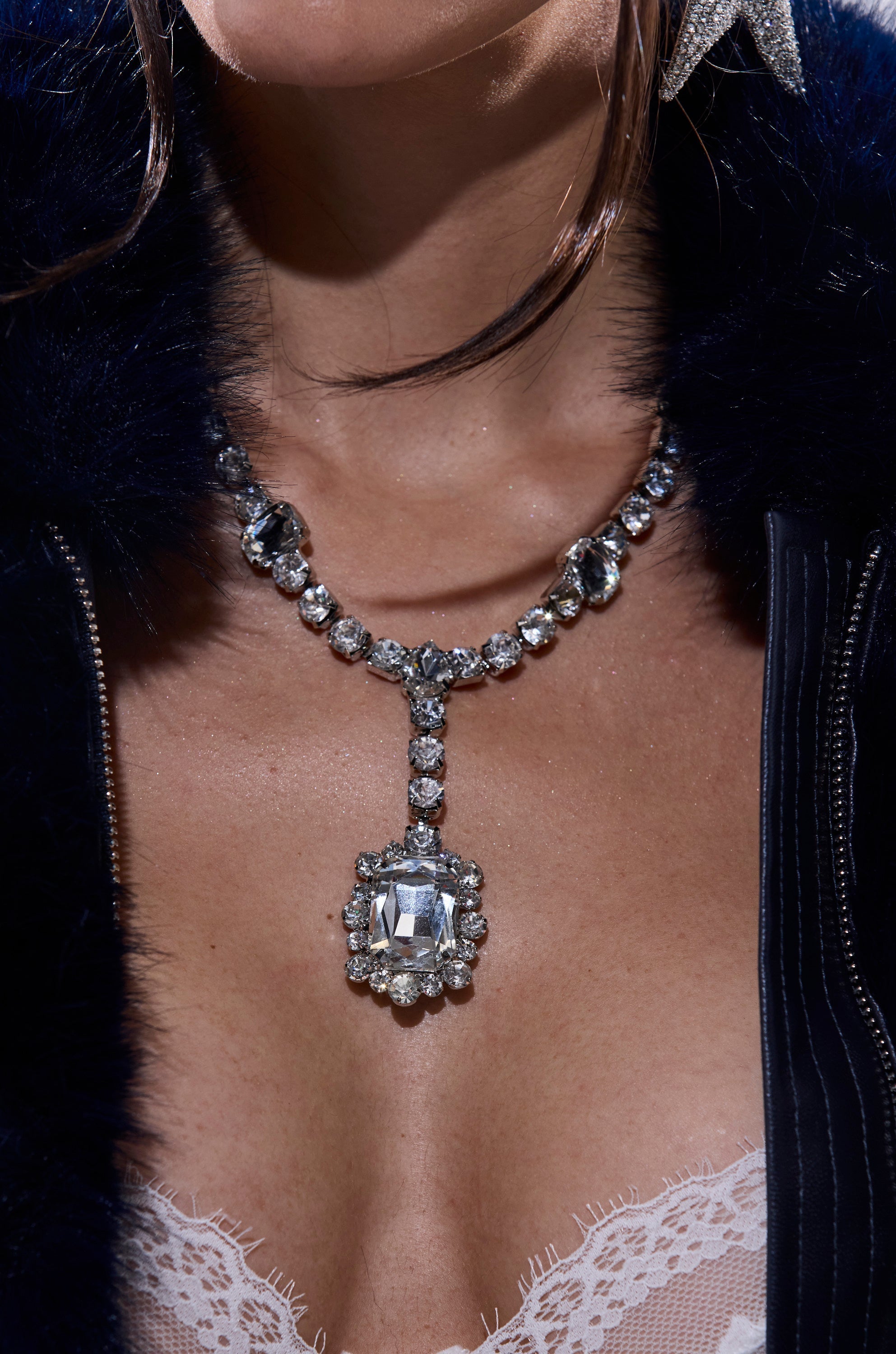 FOR THE RECORD BLING NECKLACE