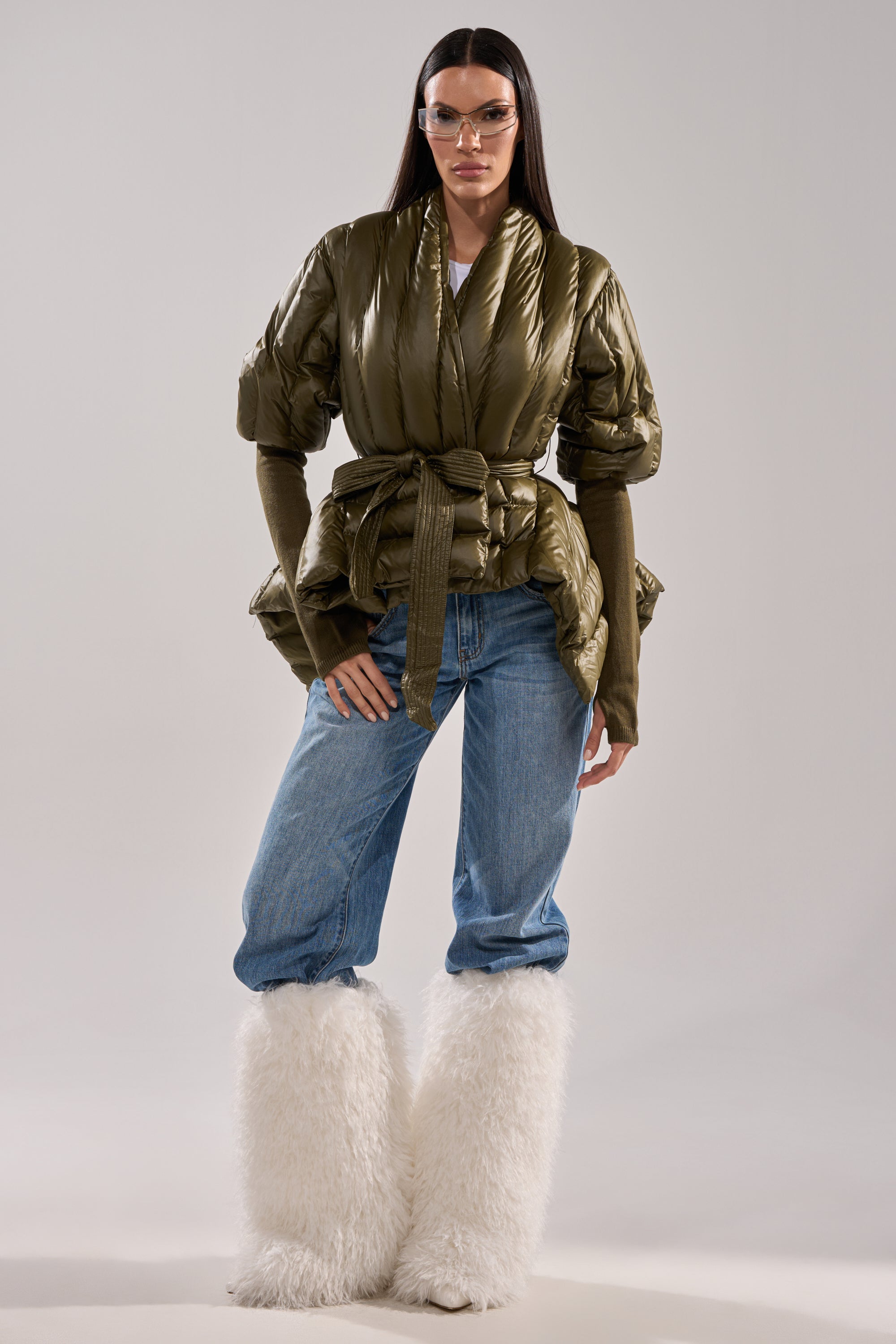 RIB SLEEVE PEPLUM PUFFER IN OLIVE