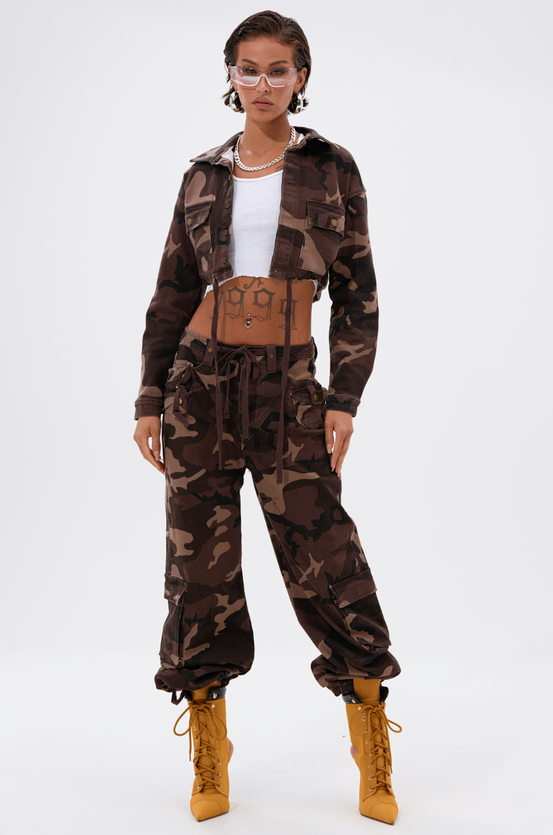CANT SEE ME BROWN CAMP CARGO JOGGER