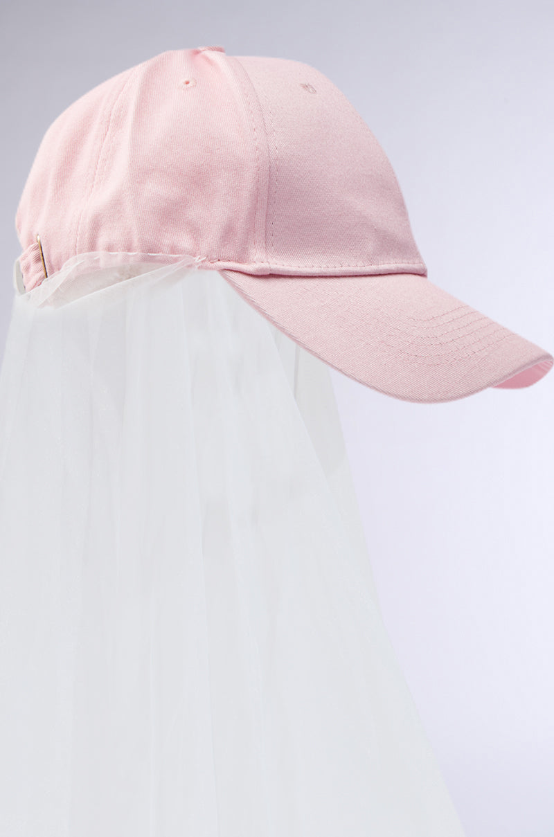 CITY NIGHTS VEILED HAT