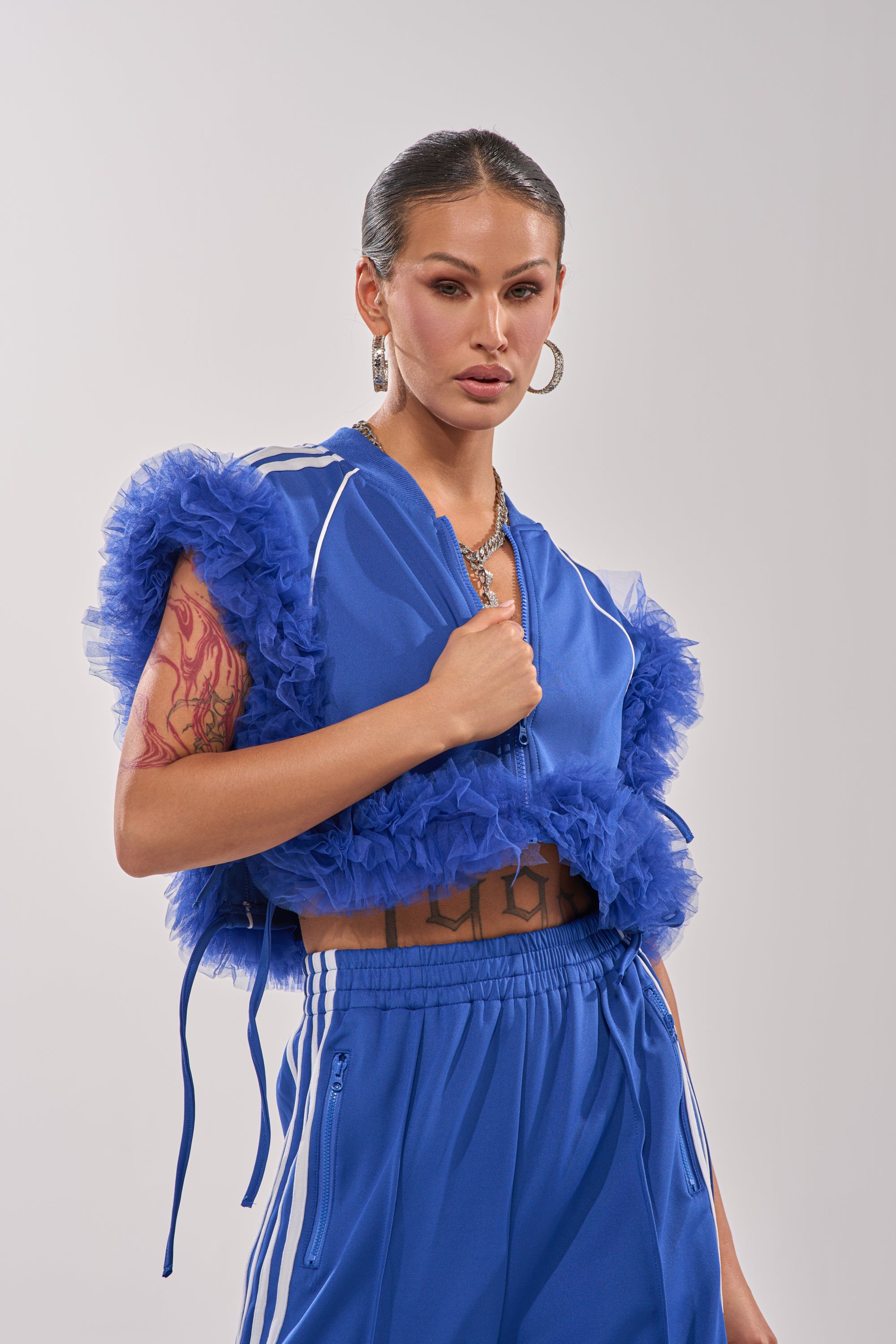 MODERN JAM SWEATSHIRT WITH TULLE IN ROYAL BLUE