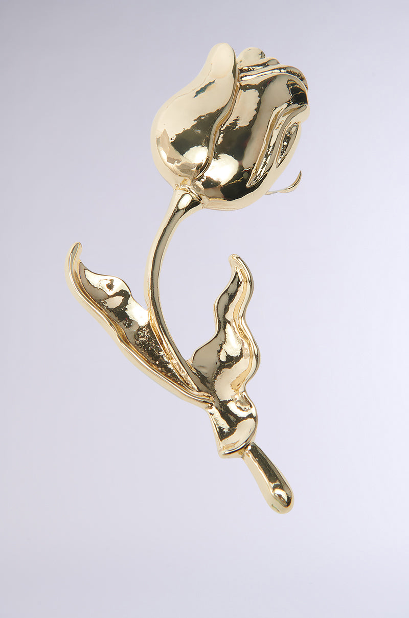 ROSEY EARRING