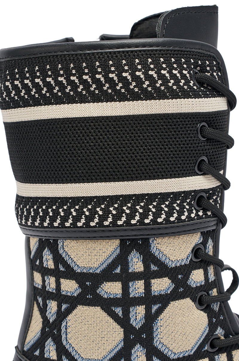 AMADA CANVAS PRINT COMBAT BOOT