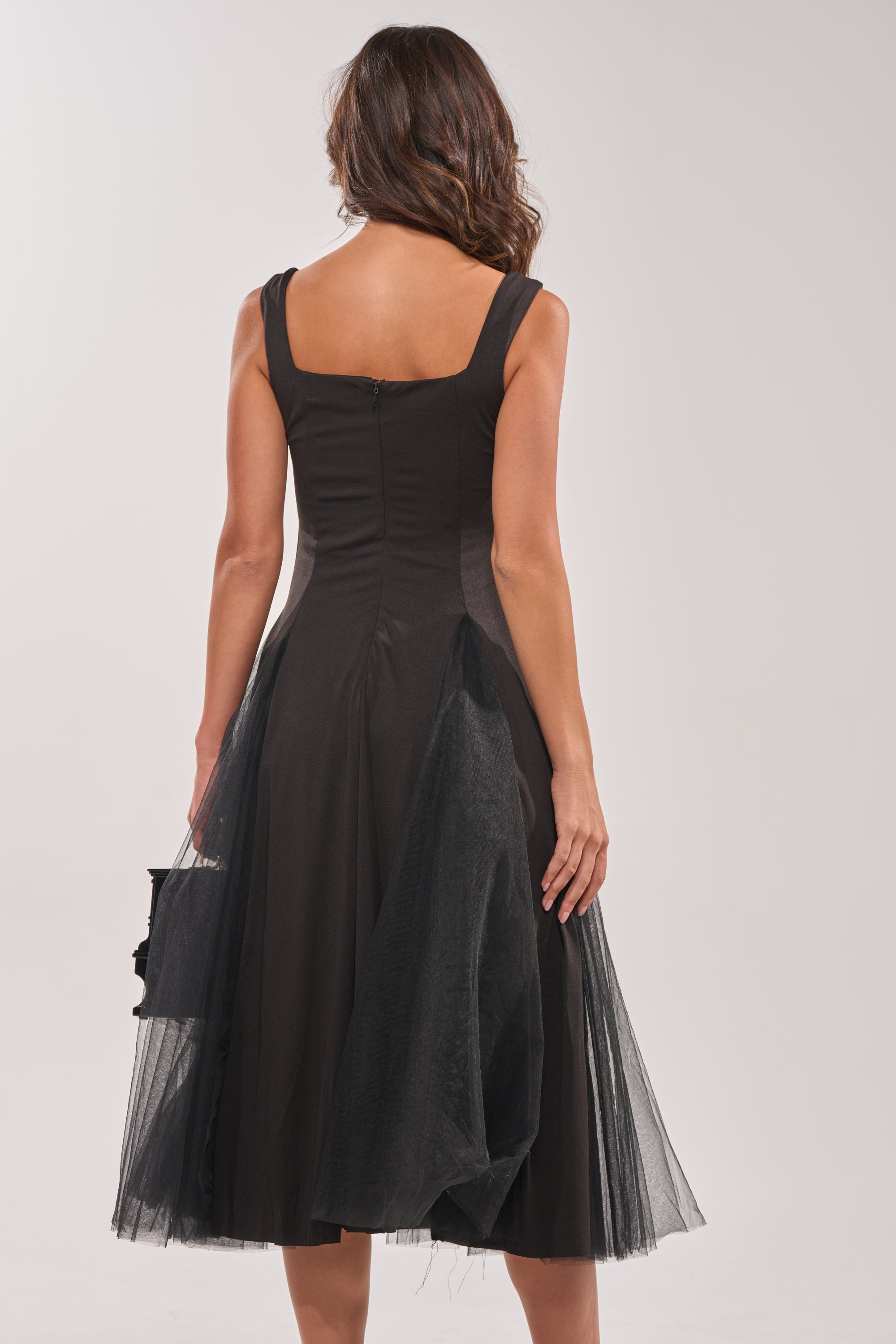 KNOW YOUR WORTH TULLE MIDI DRESS IN BLACK