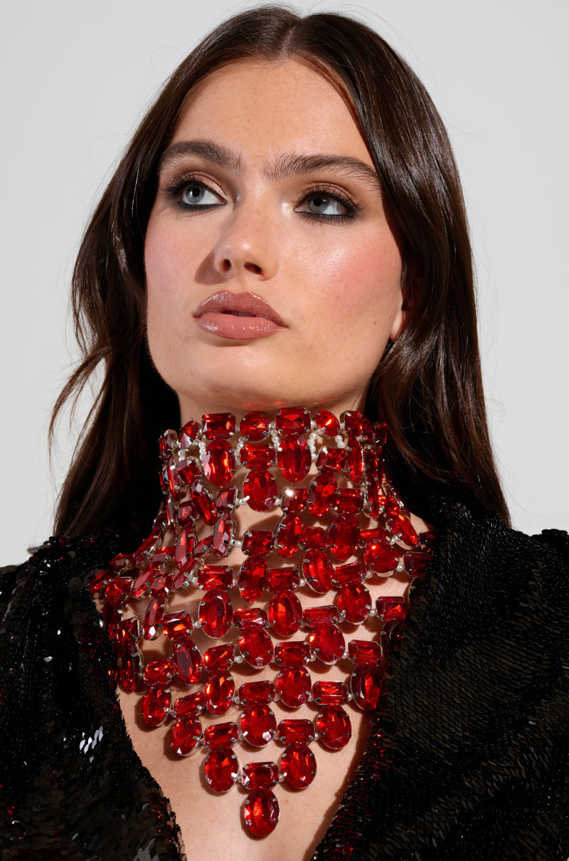 ATTRACTING WEALTH STATEMENT NECKLACE