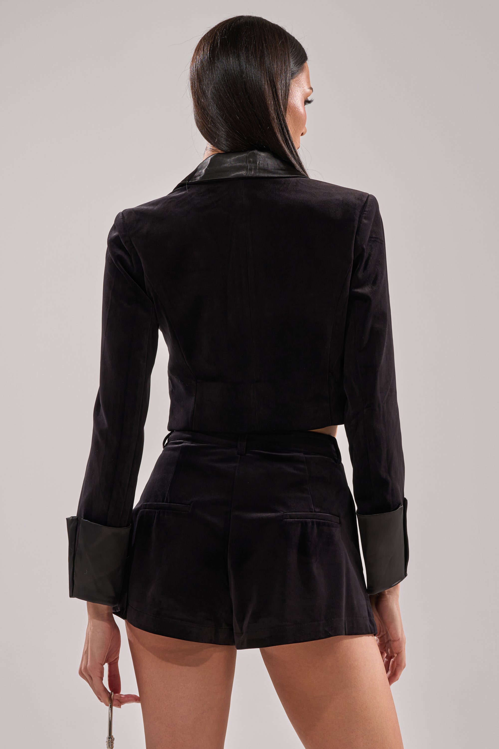 SWEET ON YOU CROPPED VELVET BLAZER
