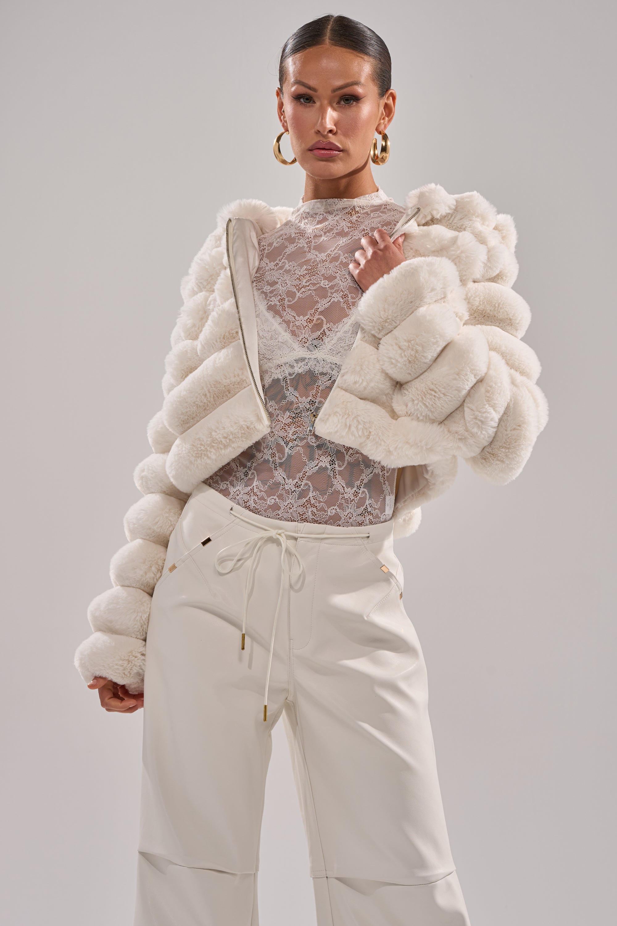 POPCORN FAUX FUR IN WHITE