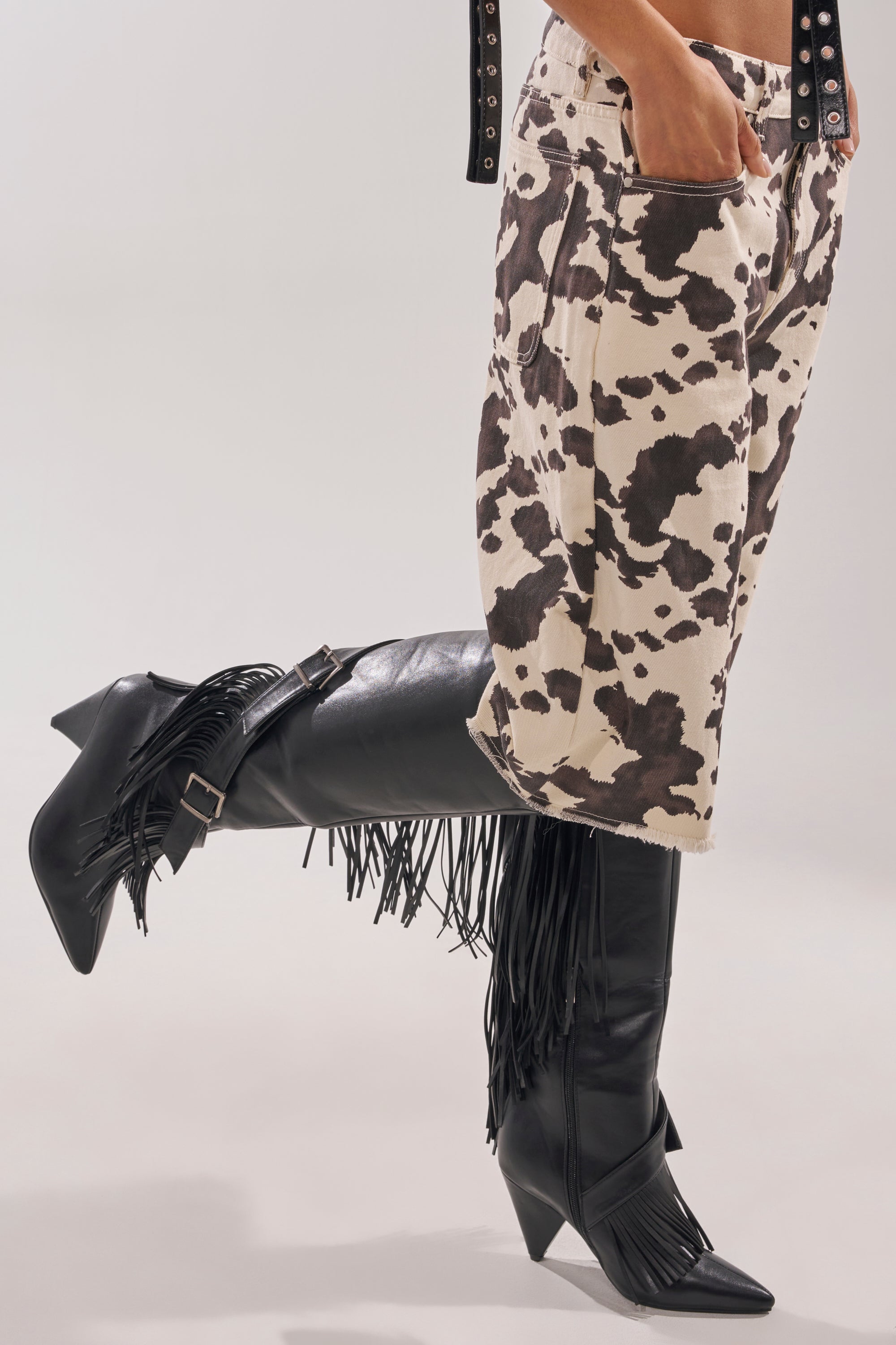 AZALEA WANG DARELLE BLACK FRINGE BOOT