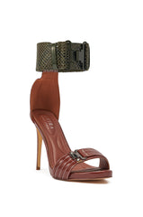 AKIRA GOLD ELEGY BROWN CROC BUCKLE HARDWARE STILETTO SANDAL