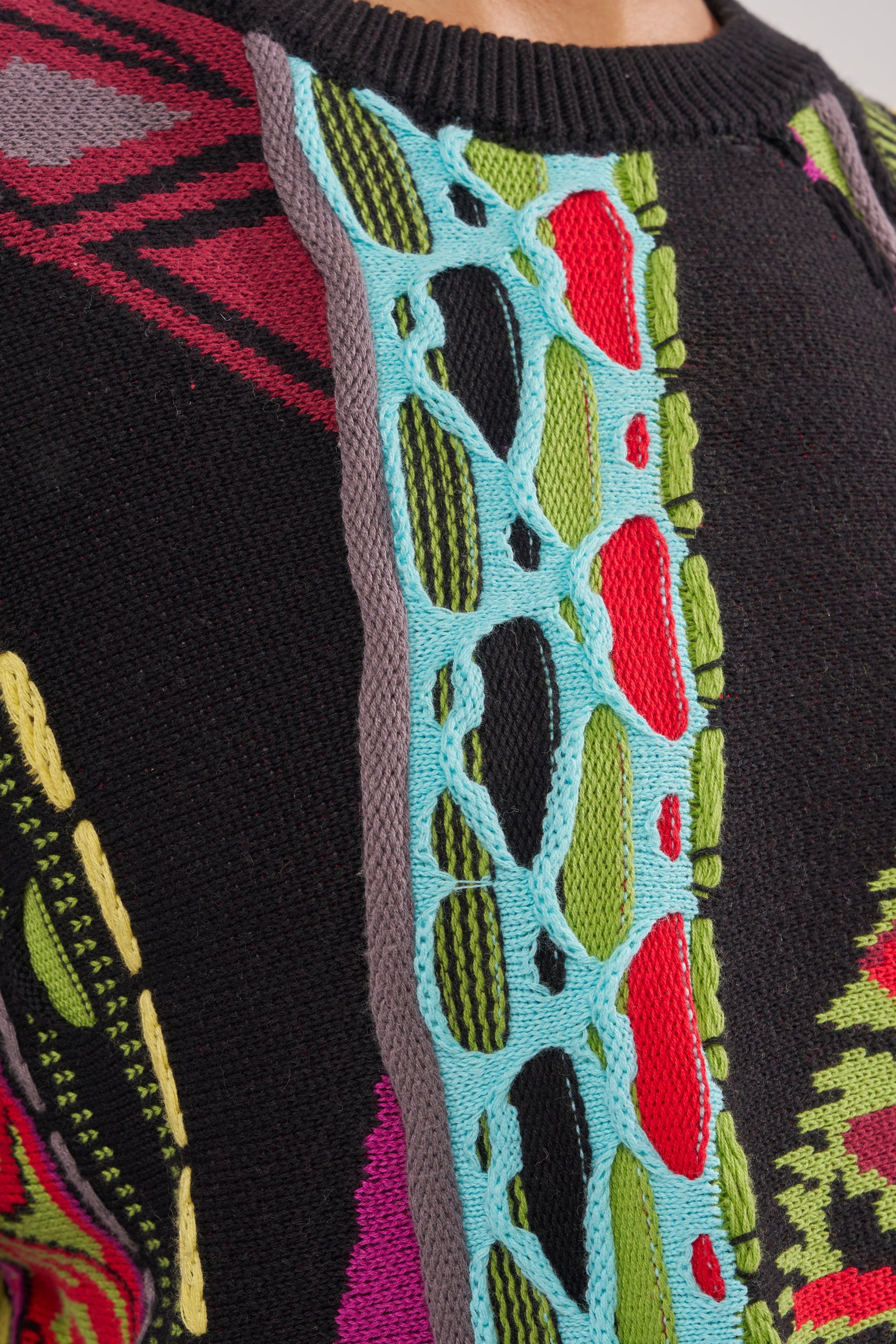 GET GROOVY SWEATER