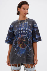INSANE OVERSIZED TEE