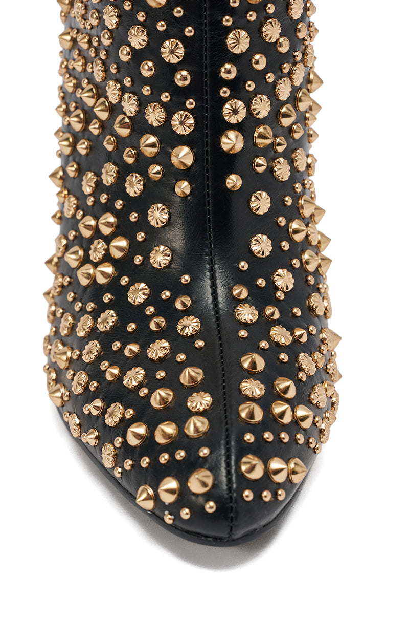 AZALEA WANG GREHGAN BLACK EMBELLISHED CHUNKY HEEL BOOTIE