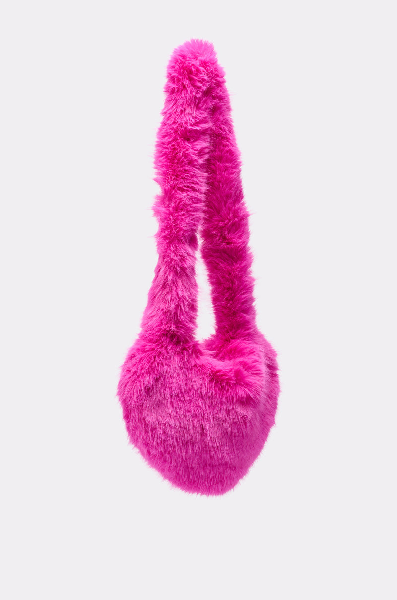 LANA FAUX FUR HEART BAG IN PINK