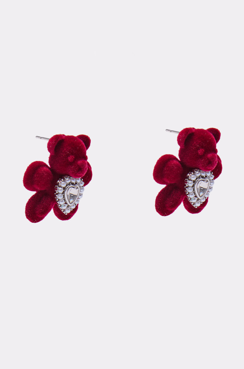 HUG ME EARRING