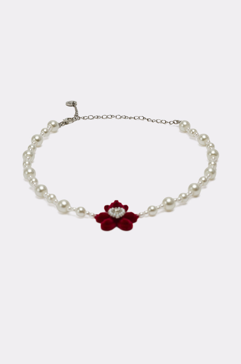 HUG ME NECKLACE