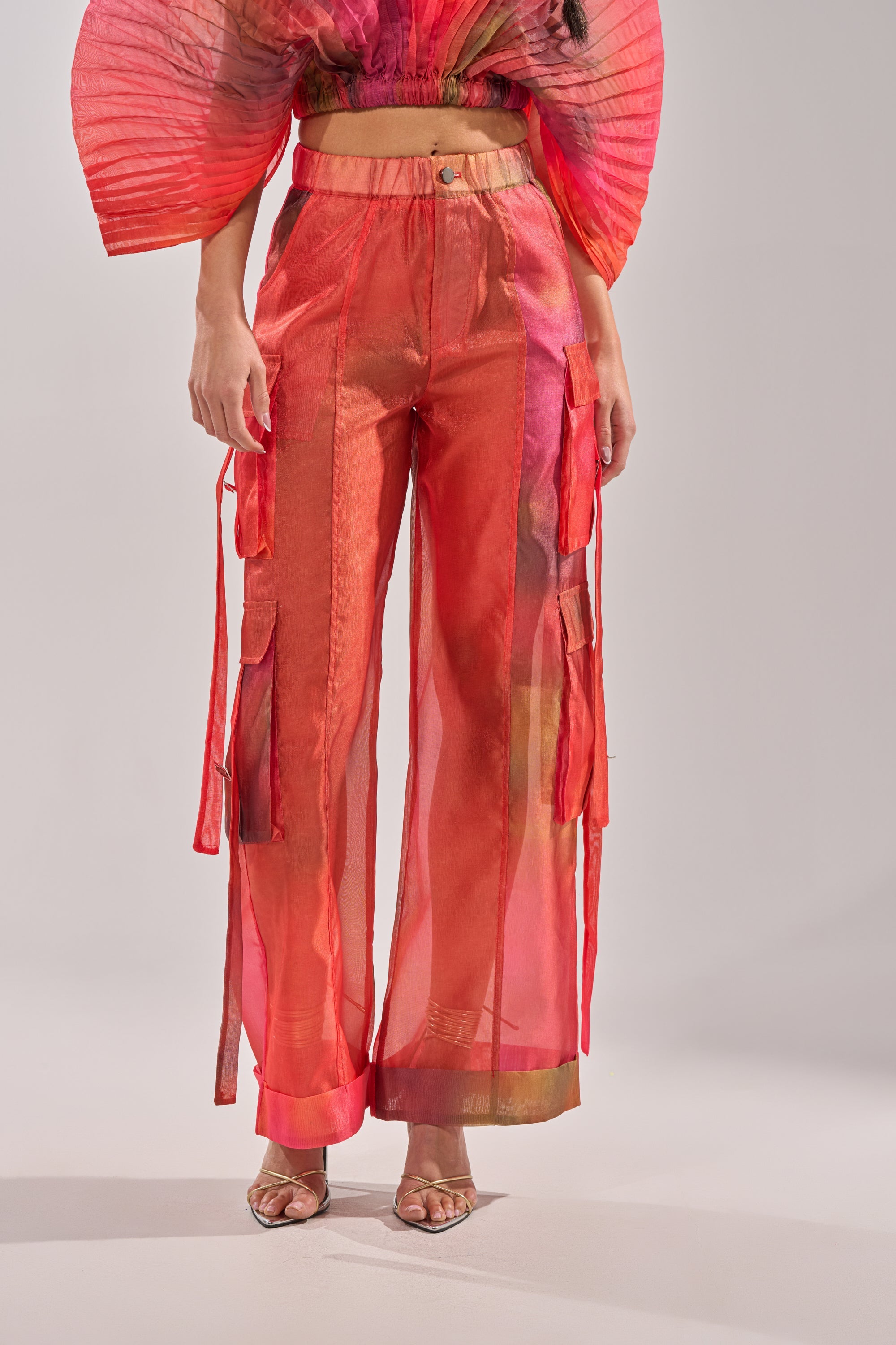 STAINED RED LIGHTWEIGHT CARGO PANT