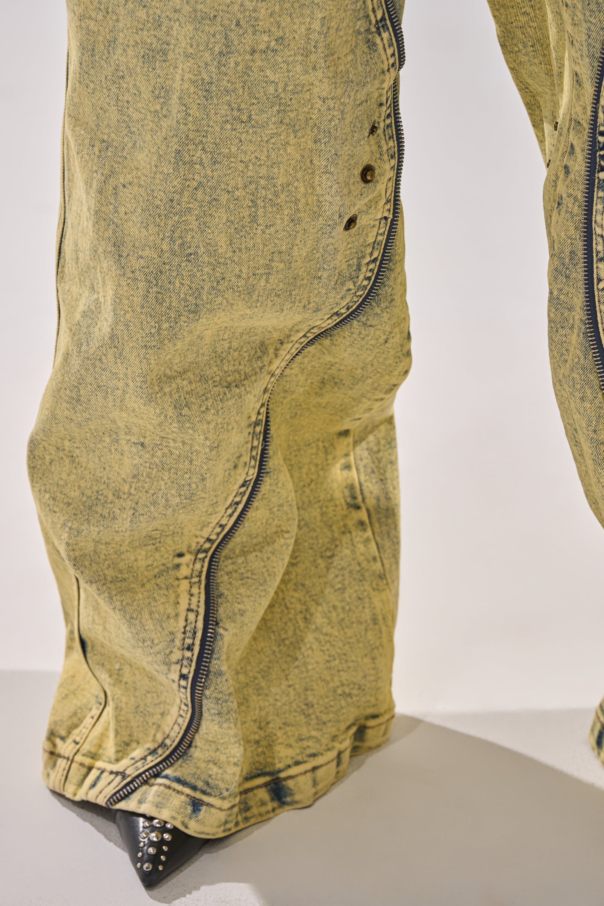 CRAZY FOR YOU RELAXED DENIM