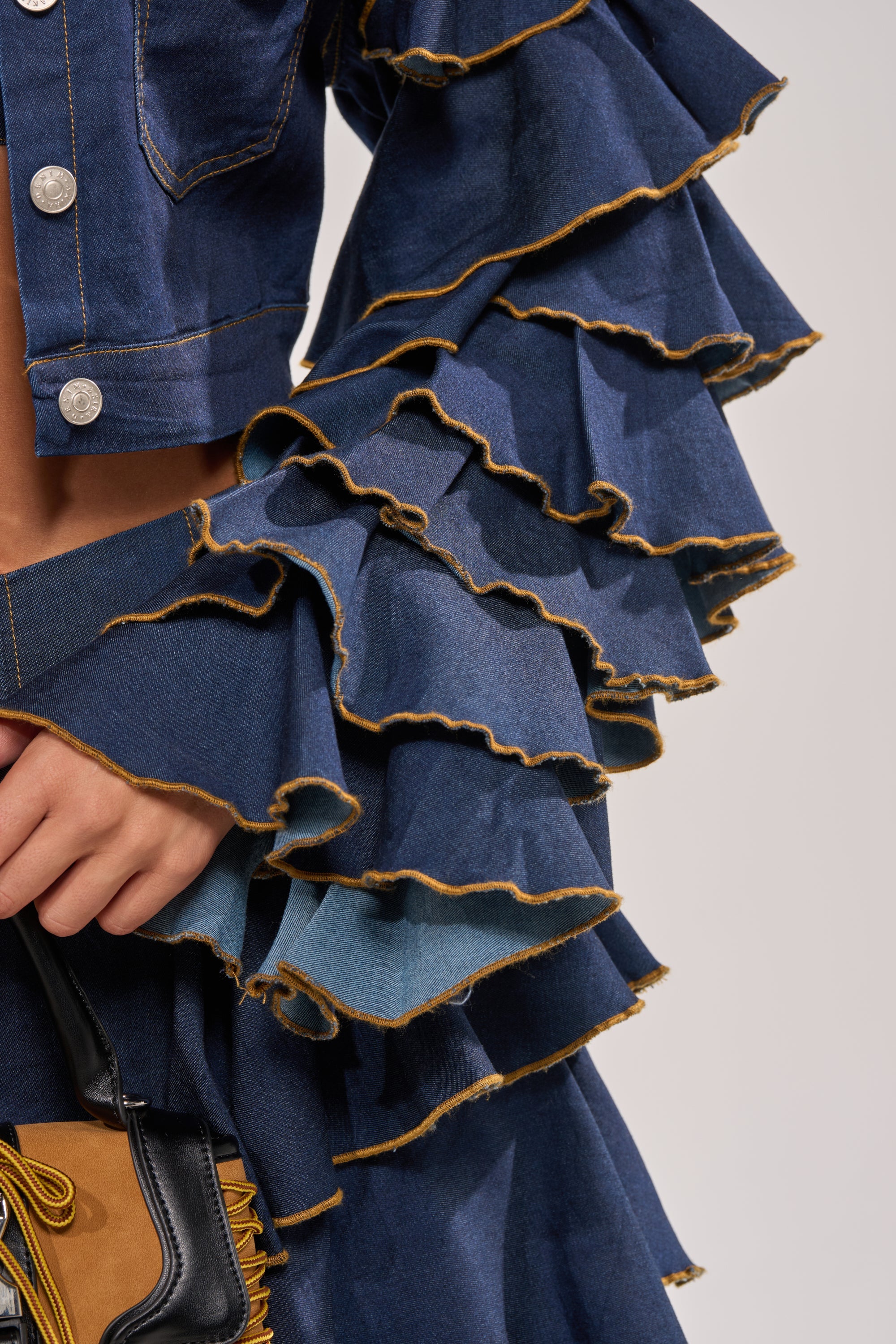 SHAKE IT OUT CROPPED DENIM JACKET