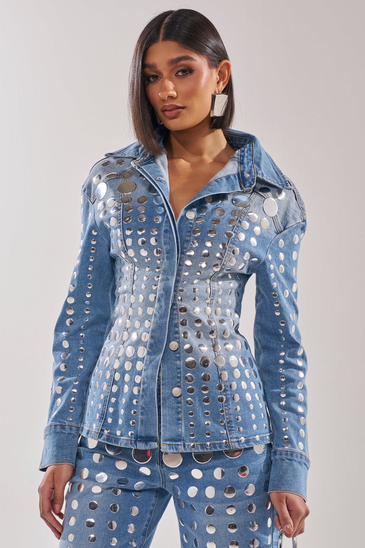 STUDS EVERYWHERE BUTTON DOWN
