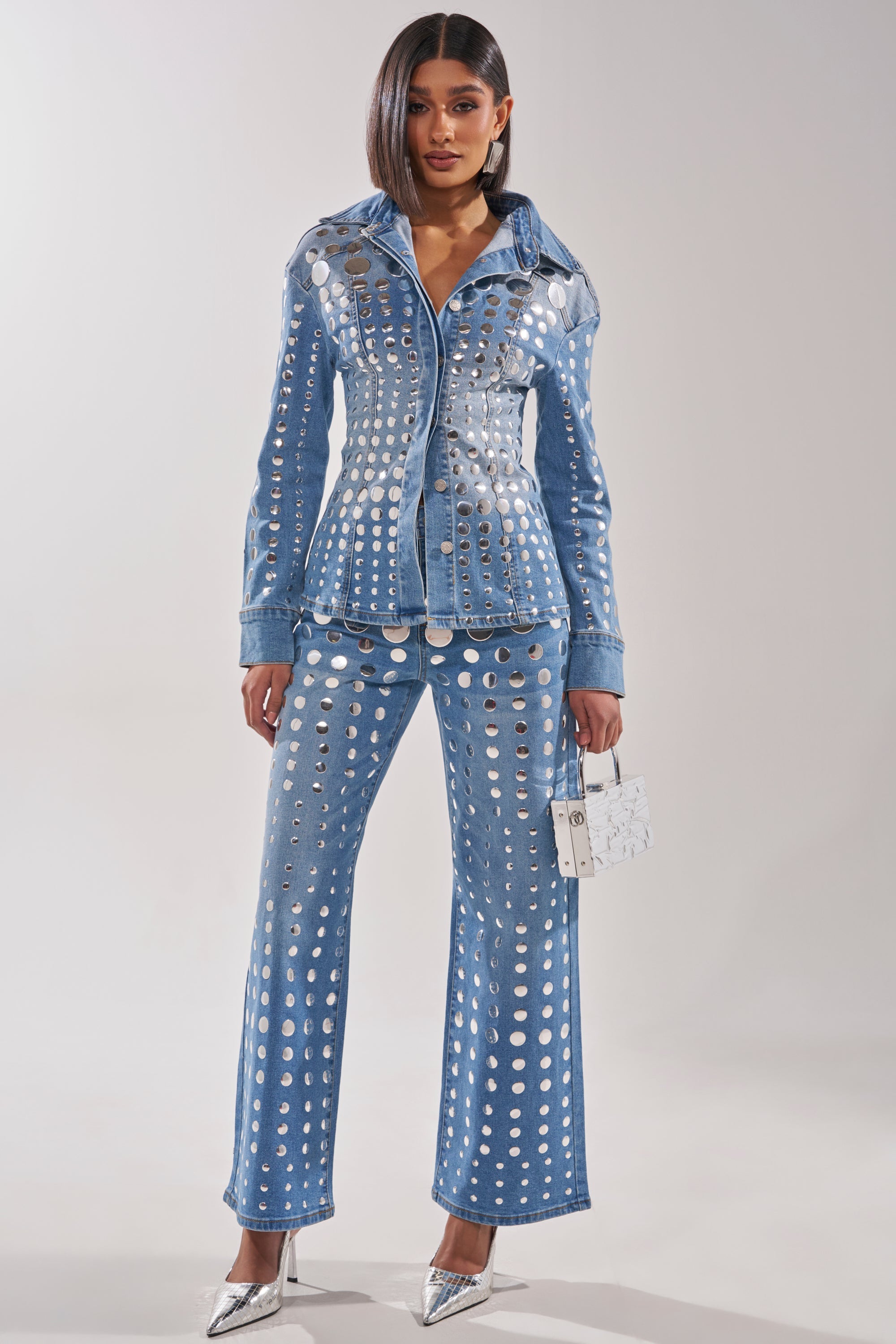 STUDS EVERYWHERE BUTTON DOWN