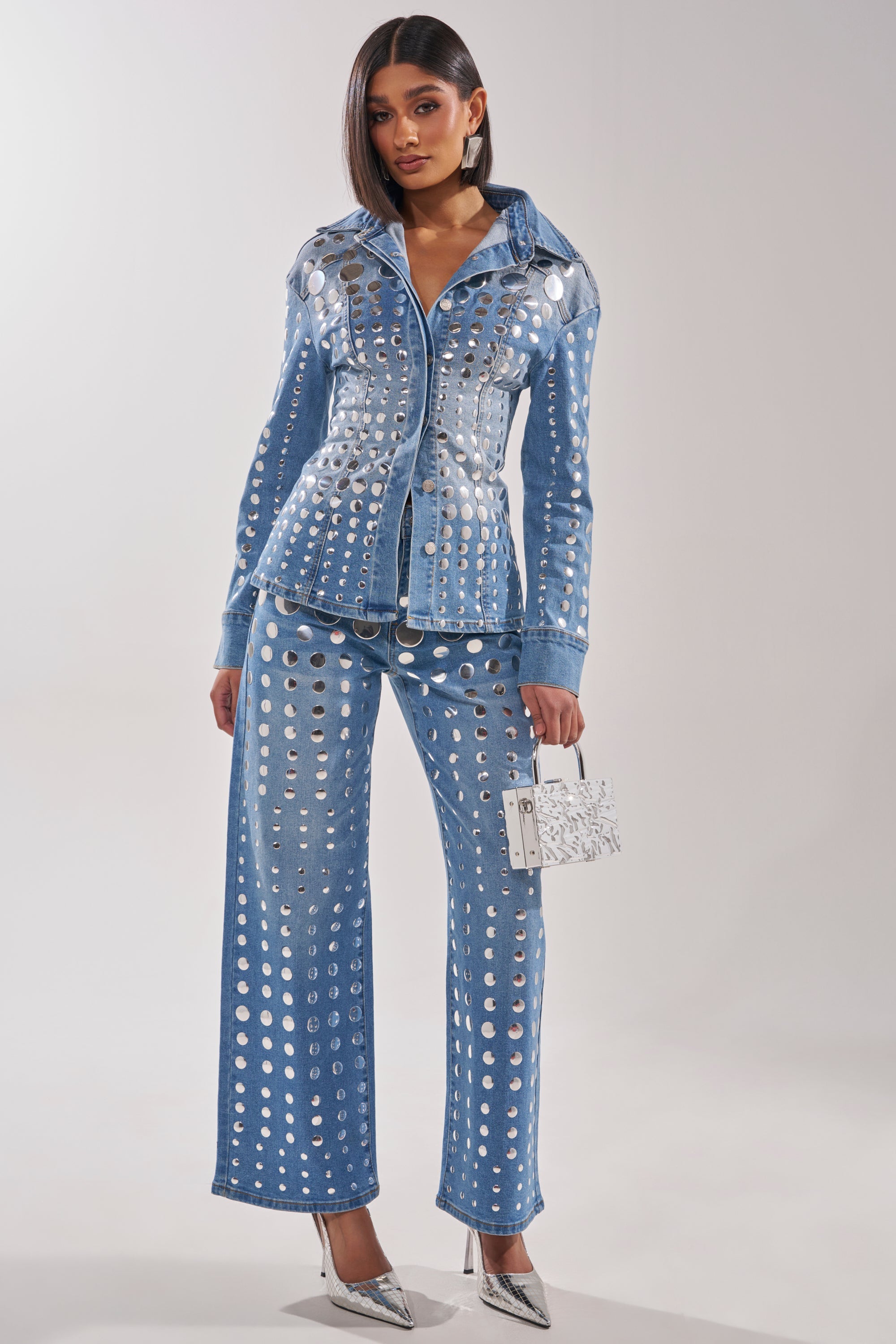 STUDS EVERYWHERE BUTTON DOWN