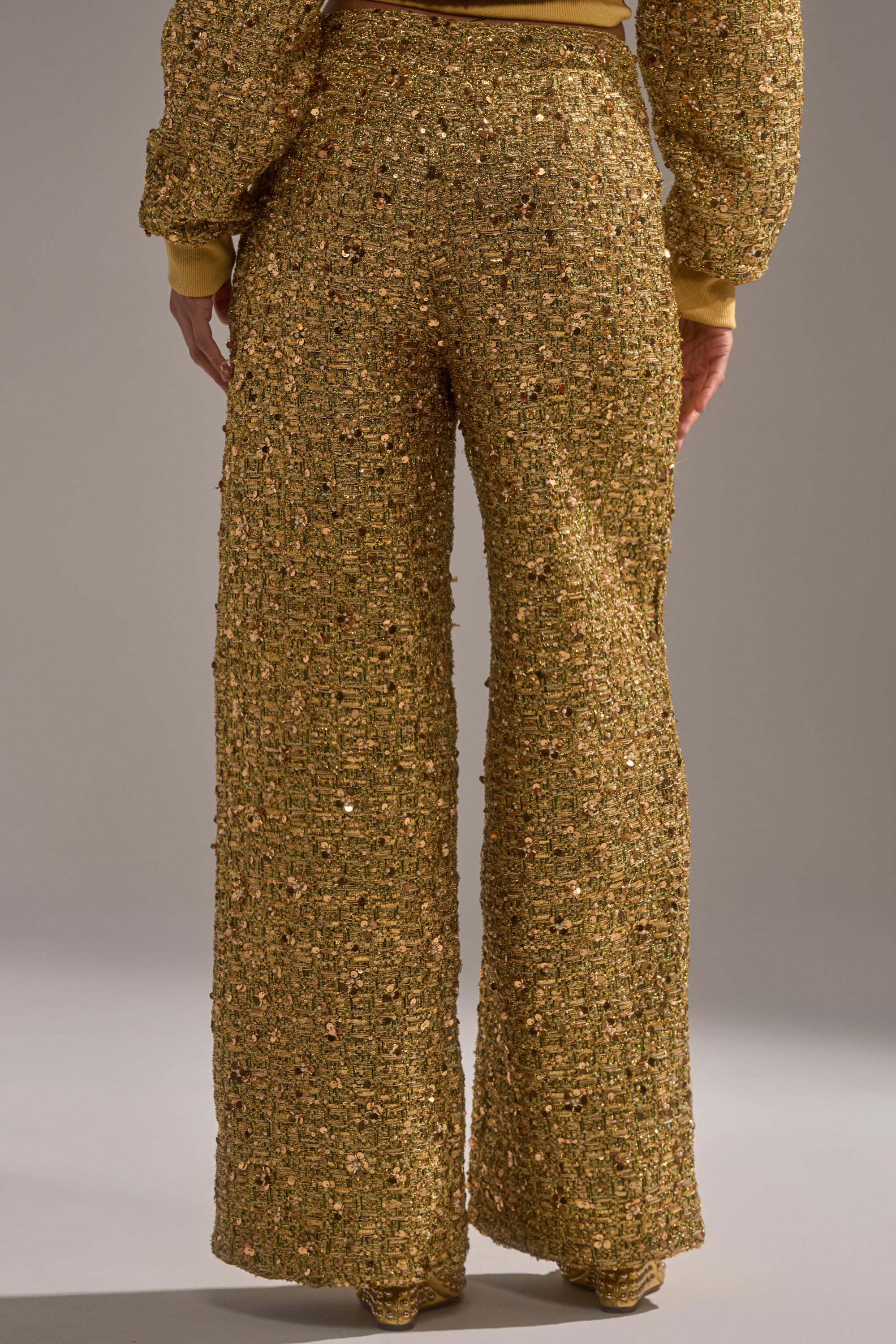 PRETTY IN GOLD STRAIGHT LEG PANT