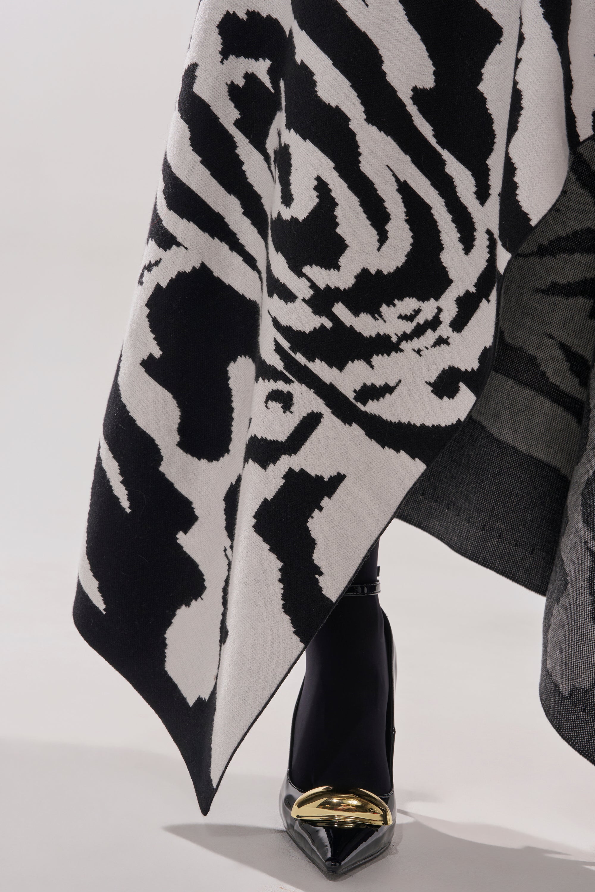 NATOMA FLORAL MAXI SKIRT