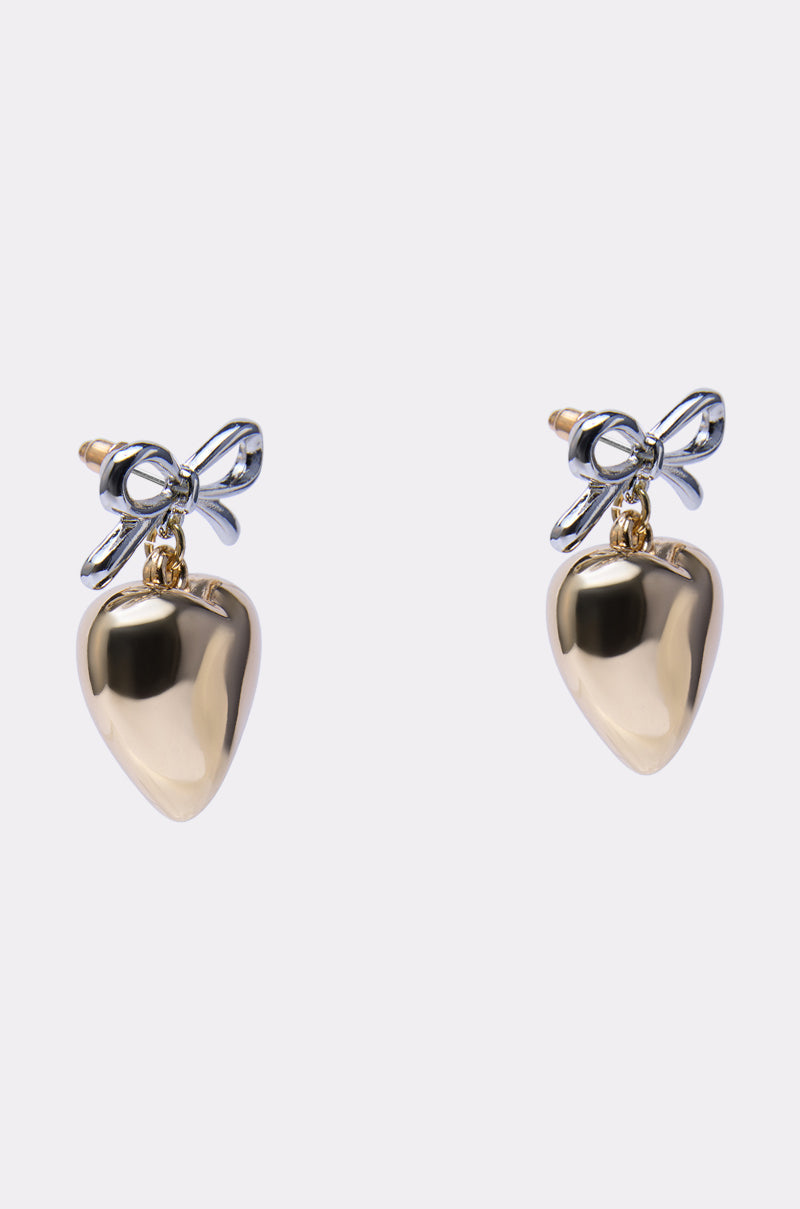BIG HEART EARRING