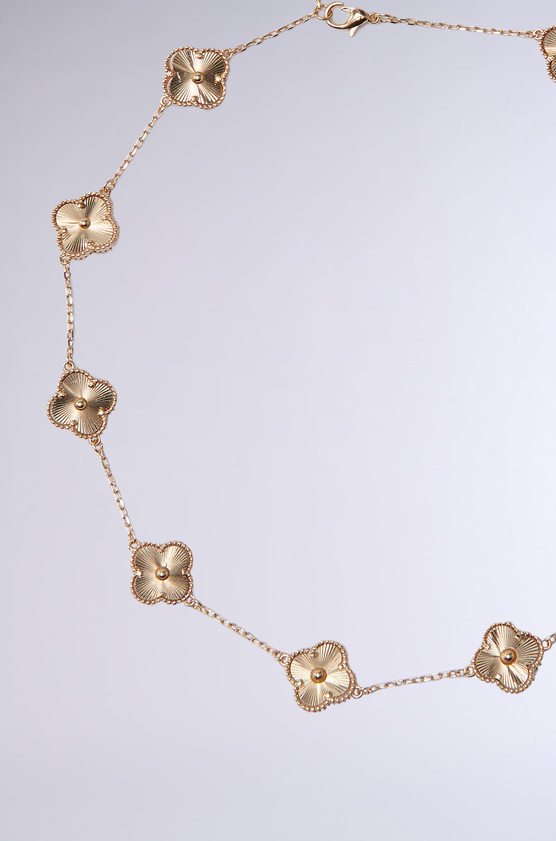 QUEZ NECKLACE
