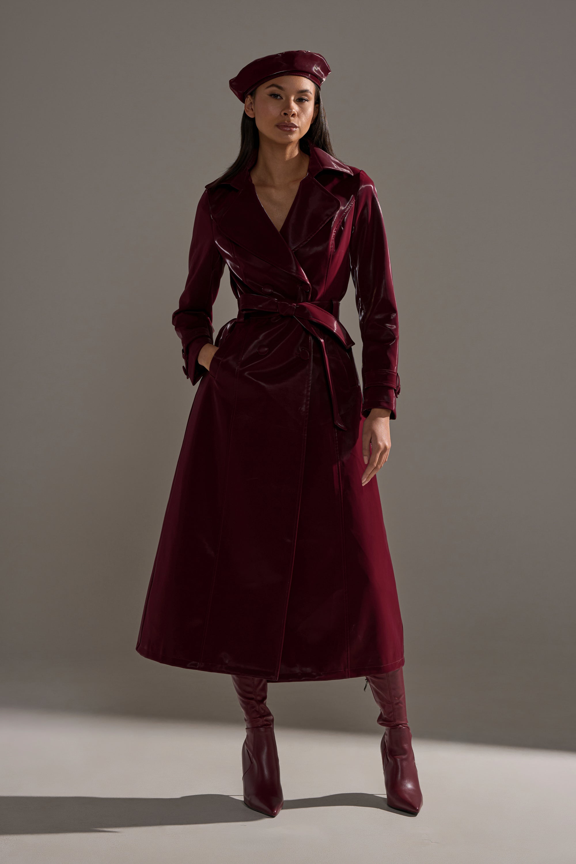 SANDO LIQUID VELVET TRENCH IN BURGUNDY