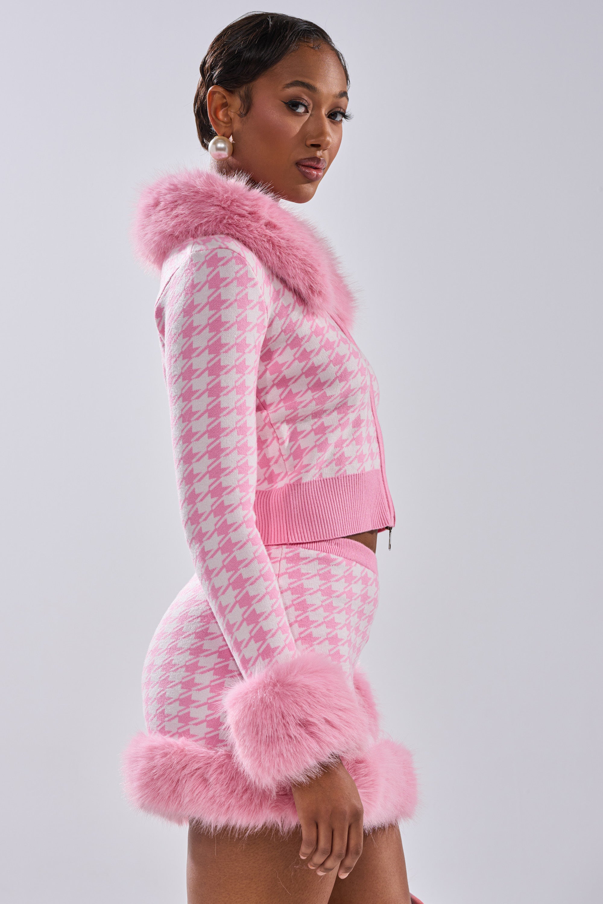 QUEEN OF LOVE SWEATER WITH FUR TRIM