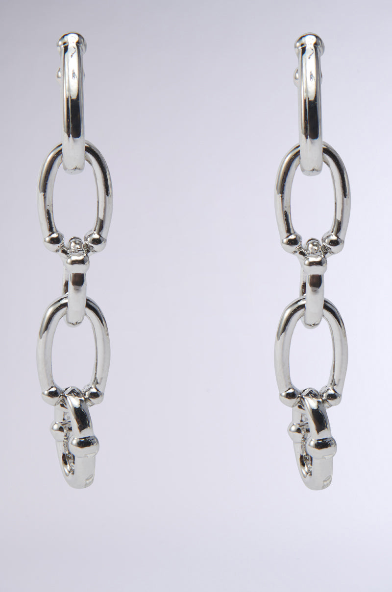 MOD GAL EARRING