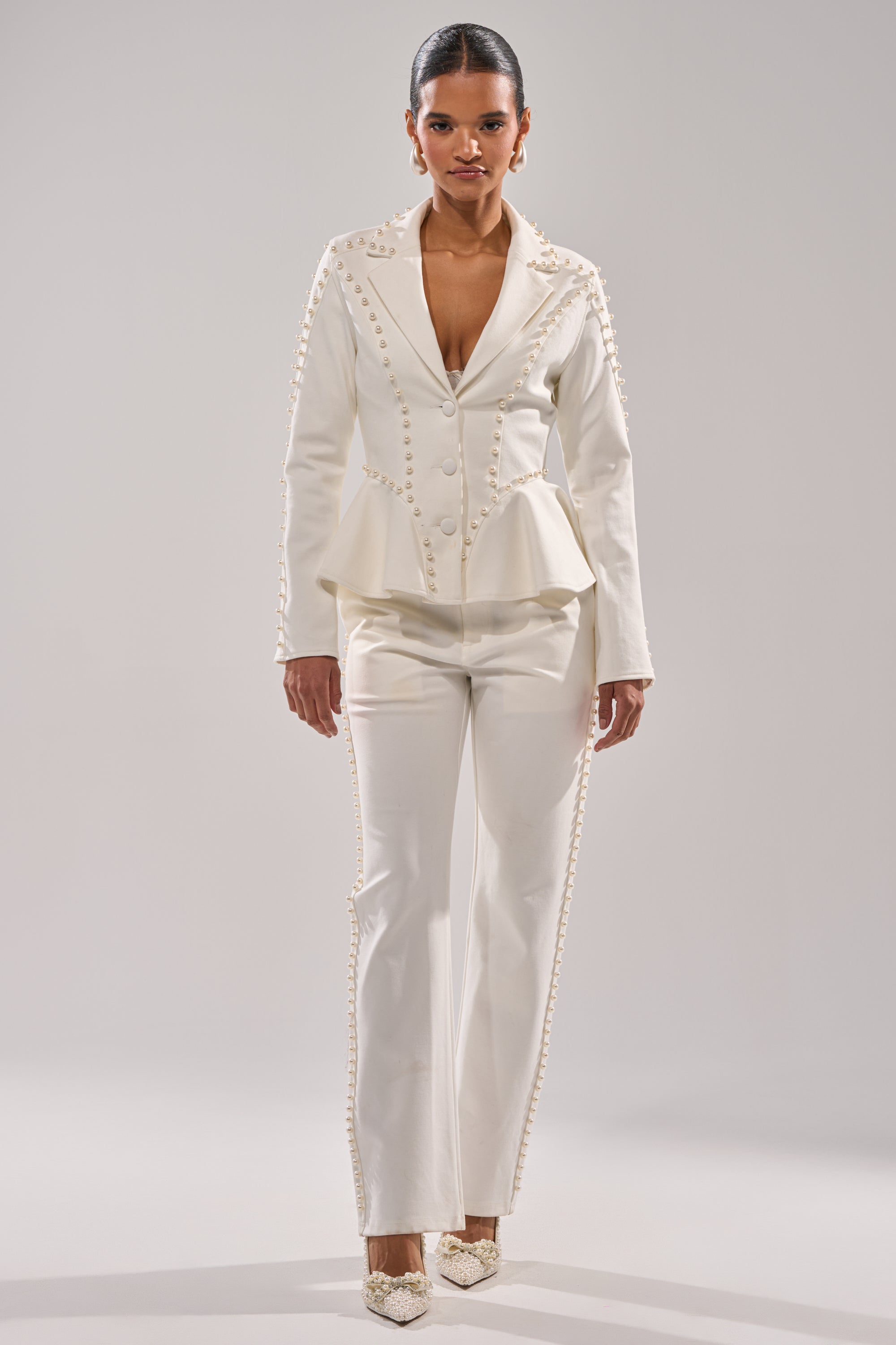 CHLOE PEARL BLAZER