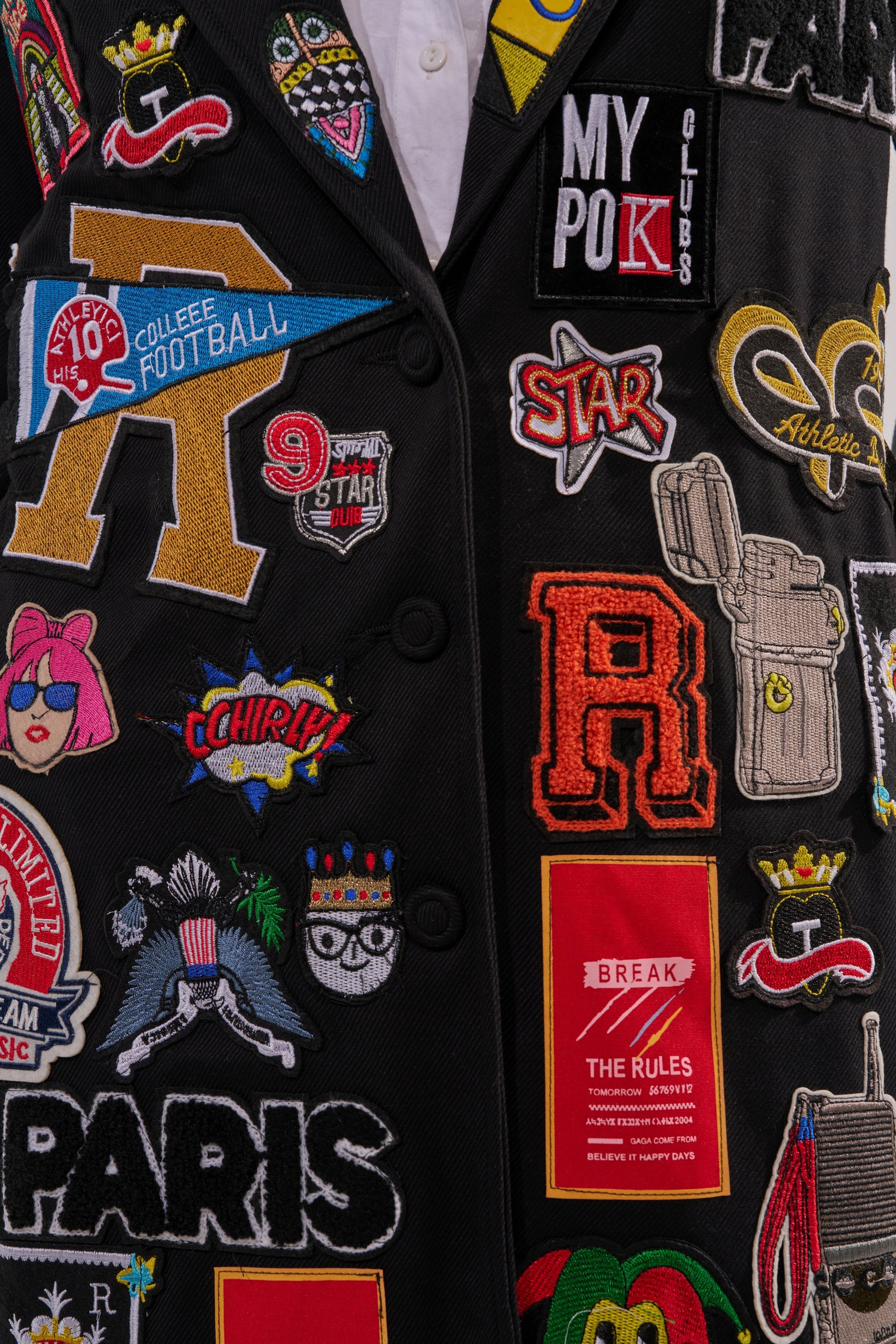 EVERYWHERE I AM PATCHWORK TRENCH