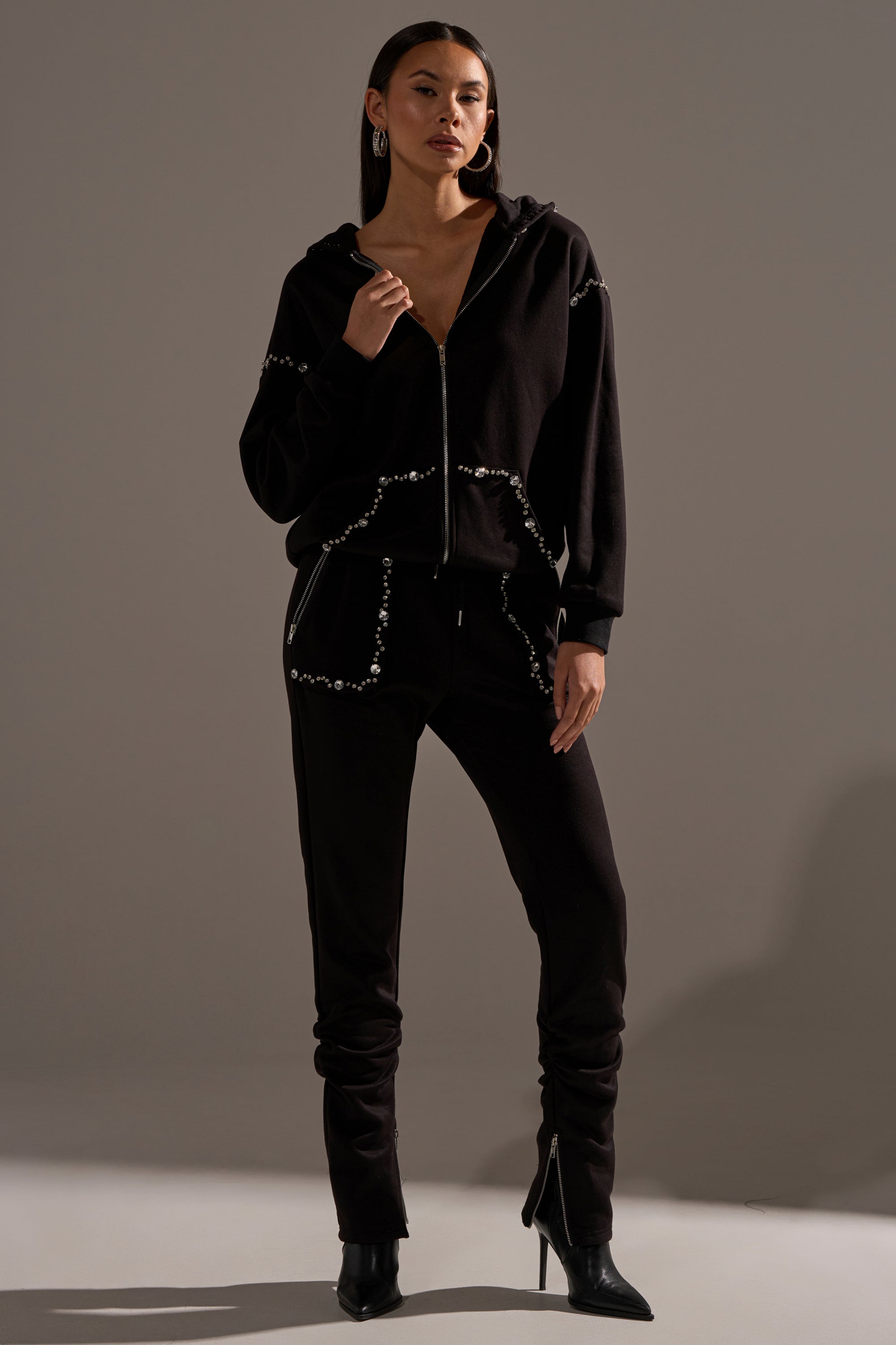 COZY HOLIDAY RHINESTONE JOGGER IN BLACK
