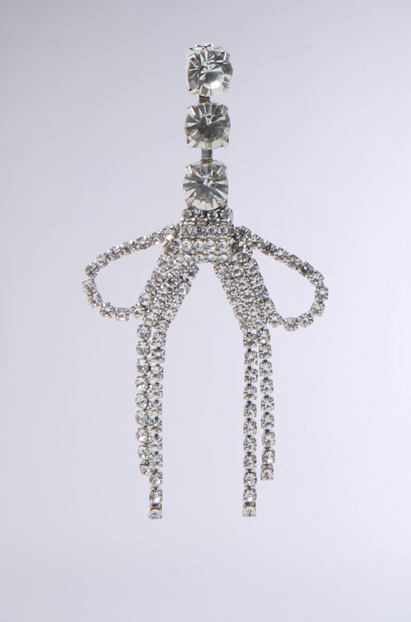 WITH A BOW SILVER EARRING