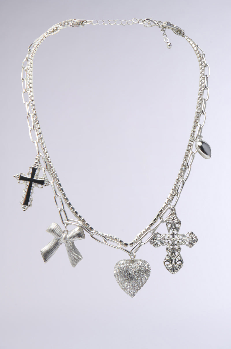 IT GIRL SILVER NECKLACE