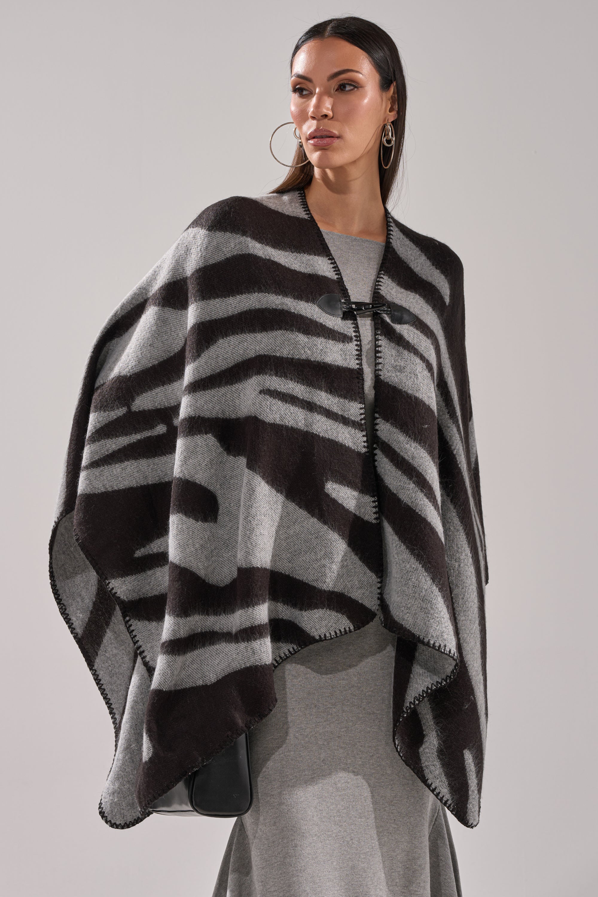 WILD CHILD KNIT PONCHO
