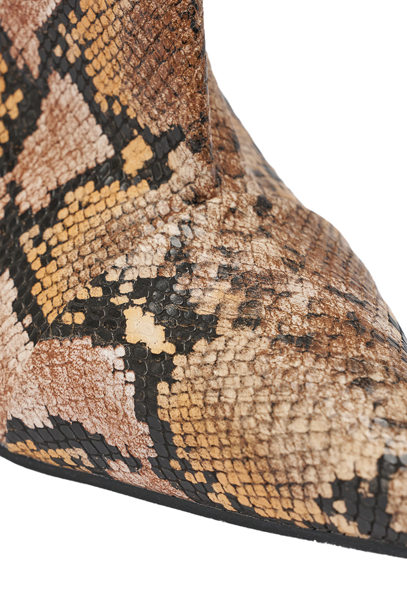 AZALEA WANG VINCI SNAKE PU PRINT WEDGE BOOTIE