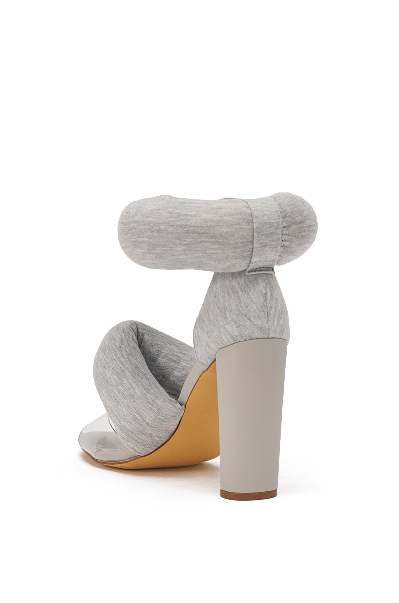 YANIX GREY PUFF SLIP ON SANDAL