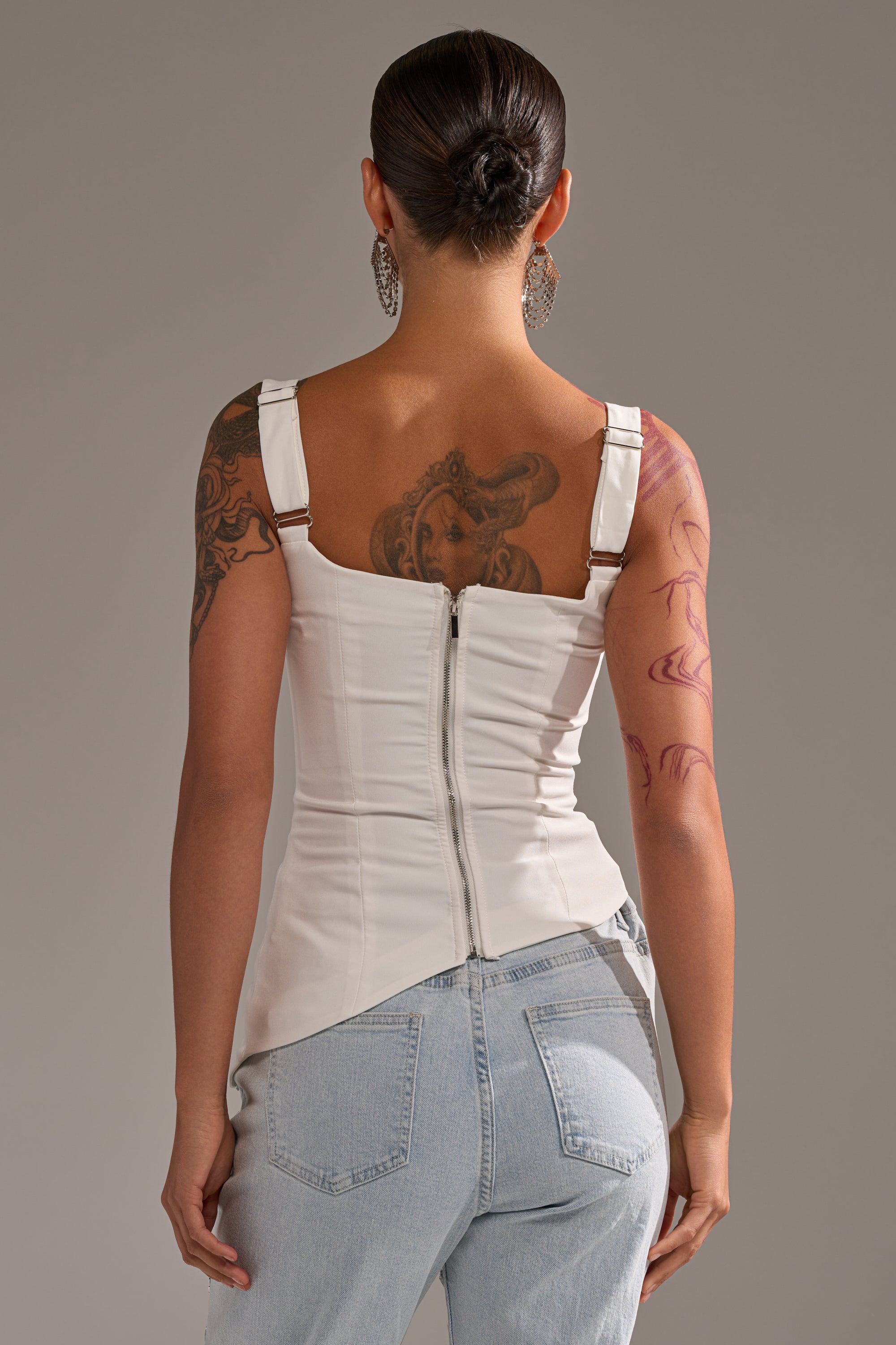 PLAIN JANE SLEEVELESS BLOUSE